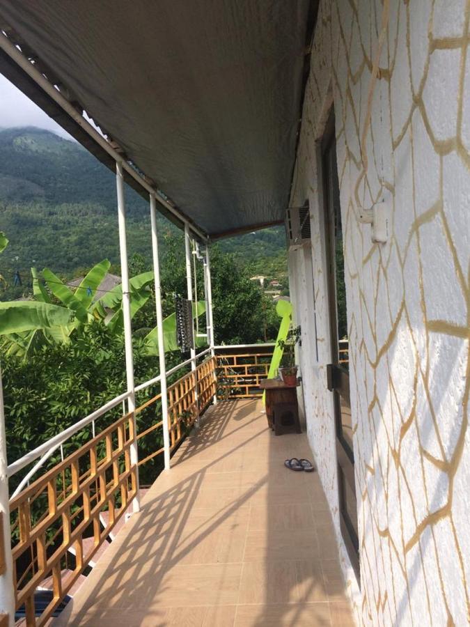 Гостевой Дом У Левы Hotel Gagra Ngoại thất bức ảnh